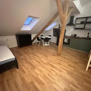 https://zizkov-tower-suites.praguehotelsweb.com