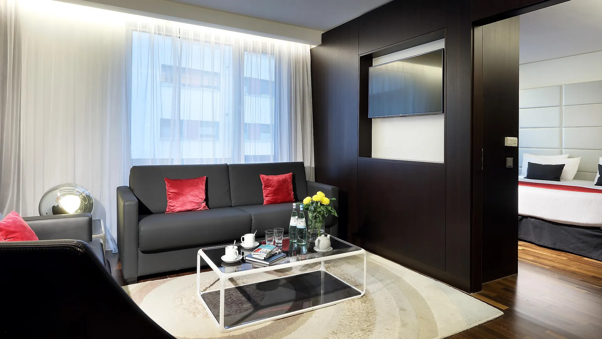 **** Szálloda Eurostars Grand Central München Németország