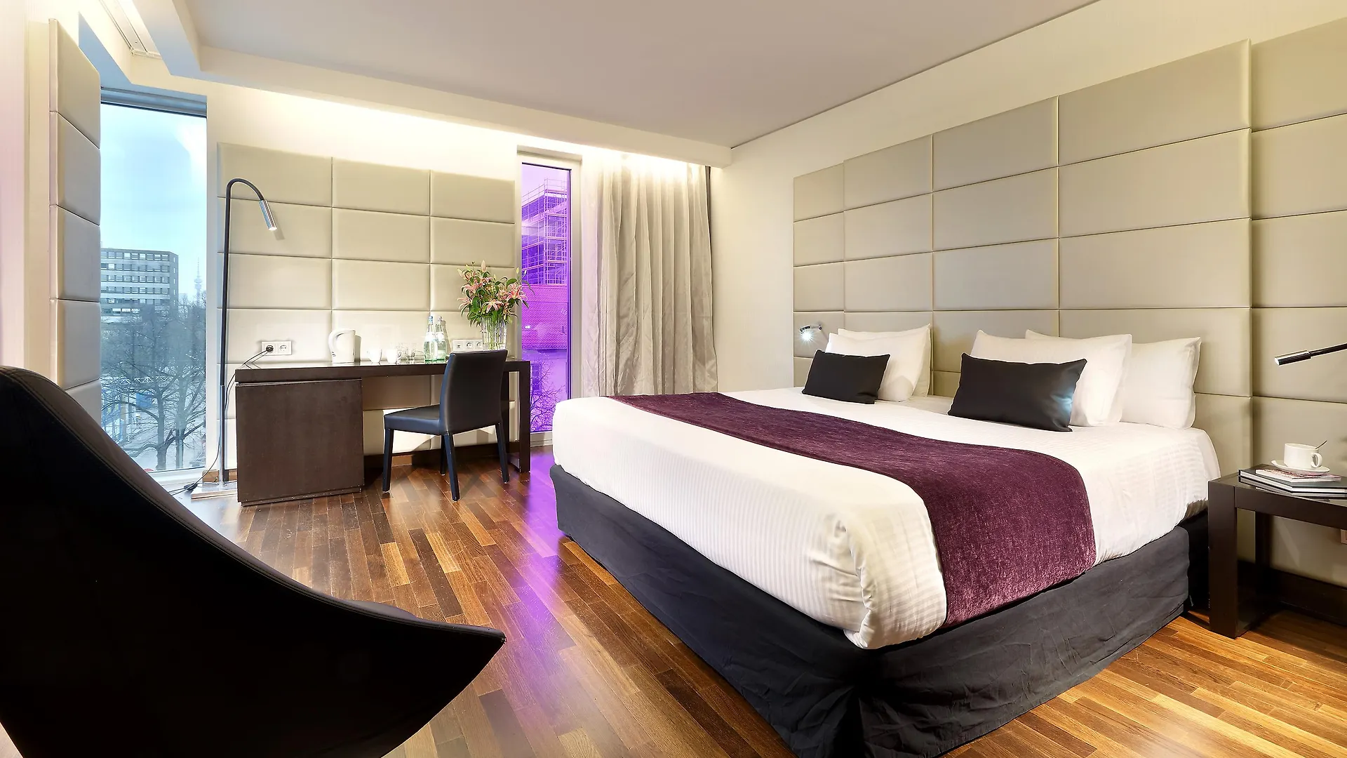 Szálloda Eurostars Grand Central München